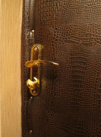 Утепляем деревянную дверь в частном доме самостоятельно
