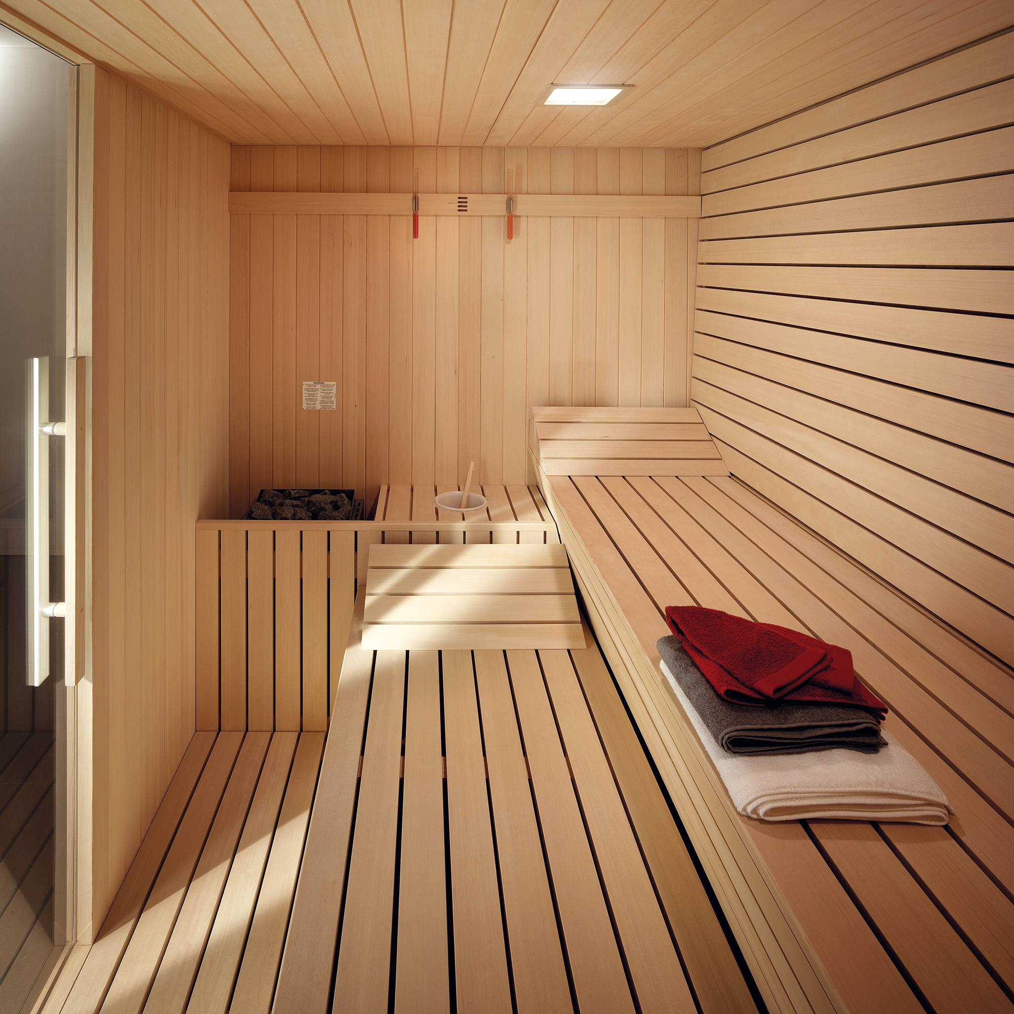 sauna GYM interno arredi